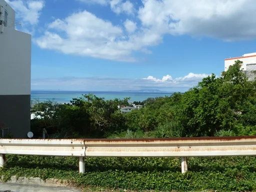 アートクラフト喜器(読谷村長浜)