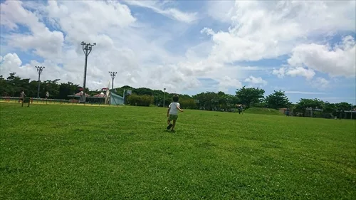 県総合運動公園オートキャンプ場(沖縄市)