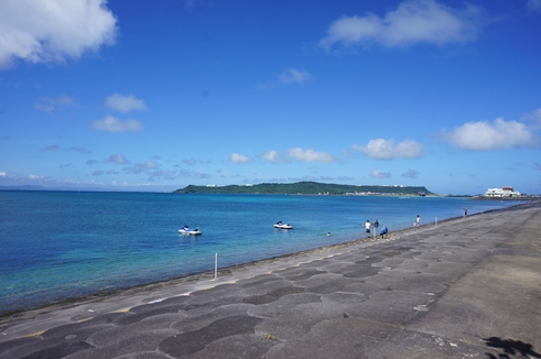 海中道路
