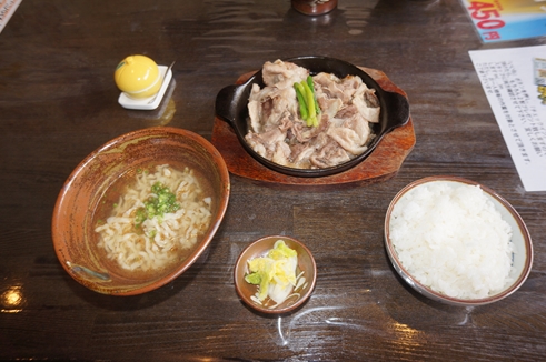 ぬーべるあーぐぅ(北谷)